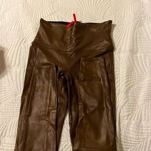 Spanx Shine faux leather leggings size XL